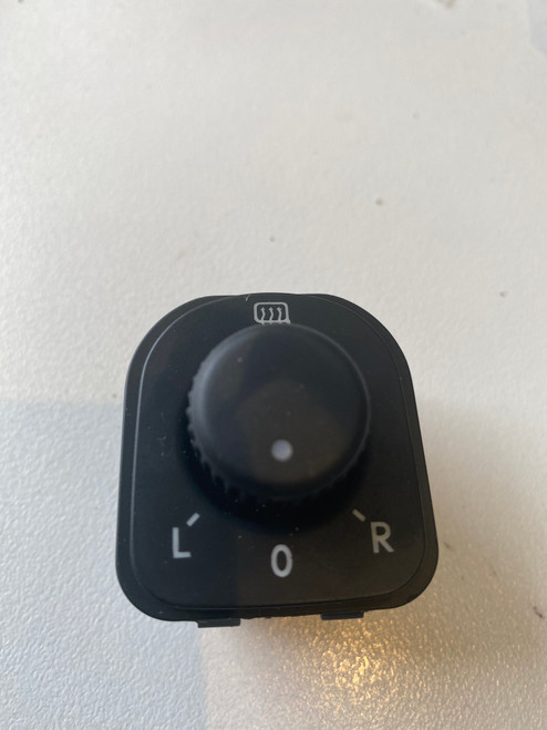 VW GOLF MK5 MK6 2004-2010 NEW NON GENUINE MIRROR SWITCH