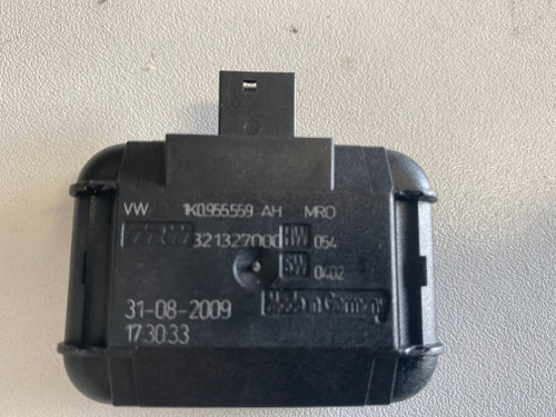 VW PASSAT 3C GOLF JETTA  MK5 SKODA USED RAIN SENSOR 1K0 955 559 AH