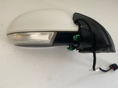 VW GOLF MK6 WAGON USED RH DOOR MIRROR IN WHITE B9A CODE 1K2 857 508 BP