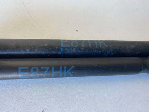 BMW E87 USED TAILGATE SHOCKS 