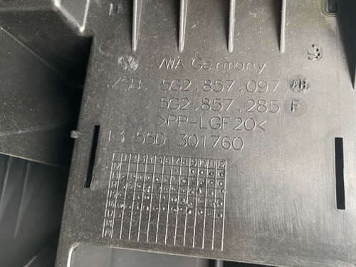 VW GOLF MK7 USED BLACK GLOVE BOX 5G2 857 097