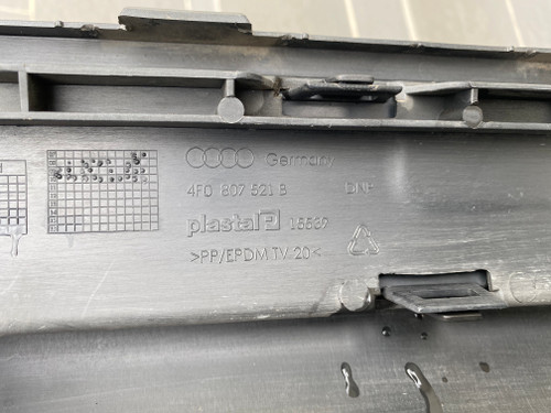 AUDI A6 4F SEDAN USED S LINE REAR BAR DEFUSER 4F0 807 521 B