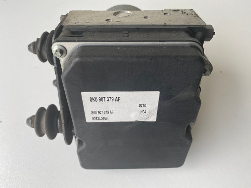AUDI A4 B8 USED ABS PUMP 8K0 907 379 AF
