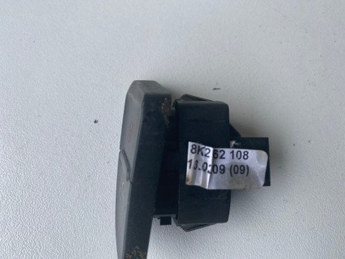 AUDI A4 USED CENTRAL LOCKING SWITCH 8K2 962 108