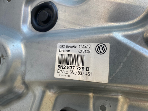 VW TIGUAN USED LHF WINDOW REGULATOR  5N2 837 729 D