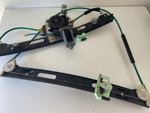 BMW E46 COMPACT USED LH WINDOW REGULATOR 8251349