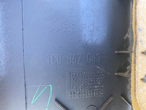 VW BEETLE USED LHR DOOR TRIM 1C0 867 043