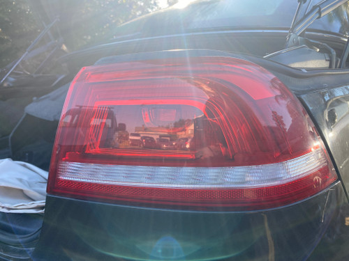 VW EOS FACE LIFT 2010-2014 USED RH LED TAIL LIGHT 1Q0 945 096 S