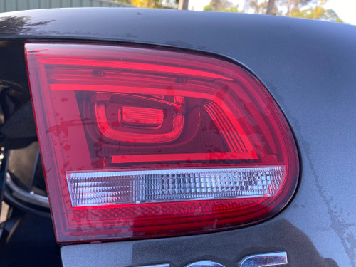 VW EOS FACE LIFT 2010-2014 USED LH INNER LED TAIL LIGHT 1Q0 945 093 AC