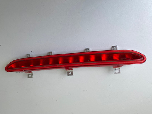 VW EOS CONVERTIBLE USED 3RD BRAKE LIGHT 1Q0 945 097 B