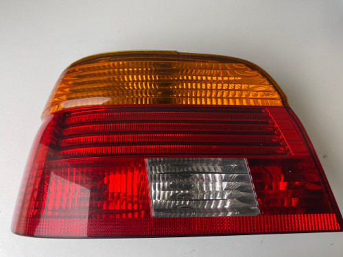 BMW E39 SERIES 2 ORANGE TYPE LH TAIL LIGHT 63 21 6 900 209
