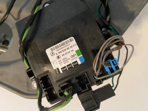 MERCEDES A CLASS W 169 USED RHF DOOR CONTROL MODULE A169 820 80 26