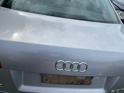 AUDI A4 B7 2004-2008 USED BOOT LID IN SILVER Y7W PAINT CODE 