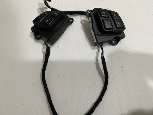 BMW E90 E 87 M SPORT STEERING WHEEL USED CONTROL BUTTONS 0 123 288-02