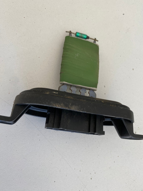 VW TRANSPORTER T5 AMAROK USED HEATER FAN RESITOR 