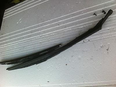 VW PASSAT 2001-2004 WINDSCREEN WIPER ARMS USED