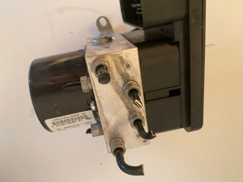 BMW E90 E87 320I USED ABS PUMP 3451-6787836-01       6 787 837