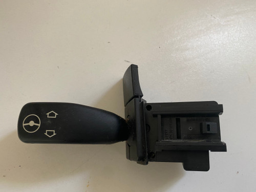 BMW X5 E39 USED STEERING COLUMN SWITCH  8 373 901