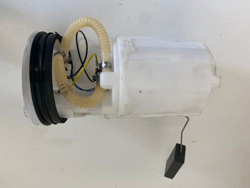 VW GOLF MK4 BORA BEETLE USED FUEL PUMP AS NEW CONDITION 1J0 919 051 J