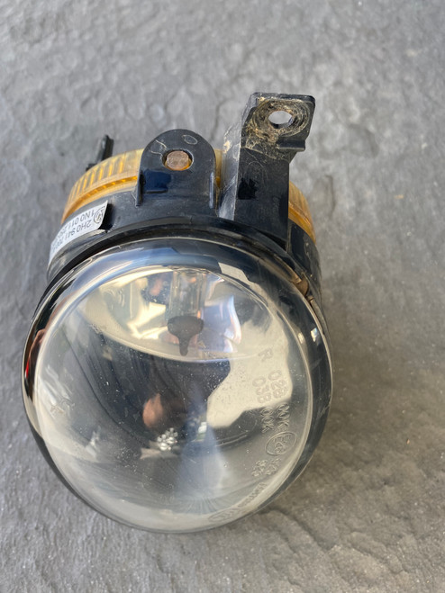 VW AMAROK 2011-2015 USED RH FOG LIGHT 2H0 941 700 A