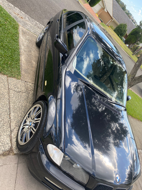 BMW E46 SEDAN SERIES 1 1998-2001 USED FRONT BUMPER  IN COSMOS BLACK 303 