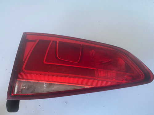 GOLF MK7 HATCH USED LH INNER TAILLIGHT 2014-2016 5G0 945 093 AD