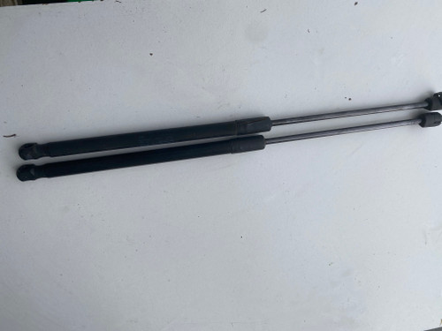 VW POLO 6R USED TAILGATE SHOCKS 6R6 827 550 A