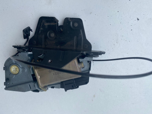 BMW X5 E53 SERIES 2 USED UPPER TAILGATE LOCK MECHANISM / ACTUATOR  51 24 7 111 008