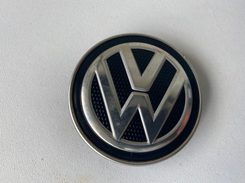 VW GOLF MK7 VW AMAROK  USED CENTRE WHEEL CAP 5G0 601 171 