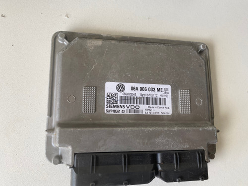 VW CADDY 1.6 PETROL USED ENGINE ECU 06A 906 033 ME