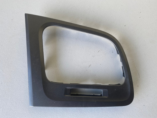 VW GOLF MK7 USED RH AIR VENT SURROUND 5G2 819 742 A