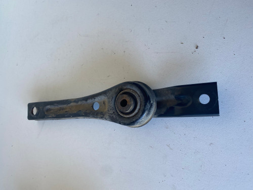 VW GOLF MK7 USED LOWER ENGINE MOUNT 5Q0 199 855 N