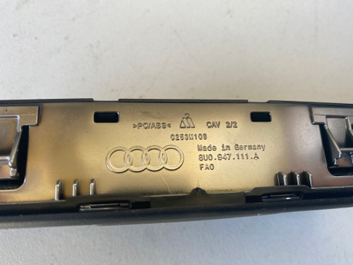 AUDI A1 Q3 USED REAR INTERIOR LIGHT IN BLACK  8U0 947 111 A
