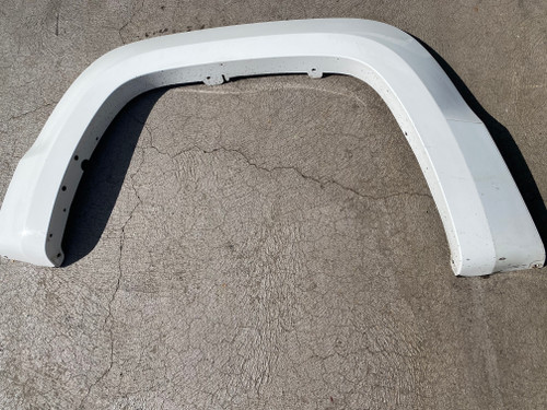 VW AMAROK 2011-2022 USED RHR WHEEL ARCH FLARE IN WHITE B9A  2H6 853 818 2HH 853 818