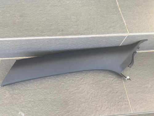VW EOS USED LH A PILLAR  TRIM 1Q0 867 233 G
