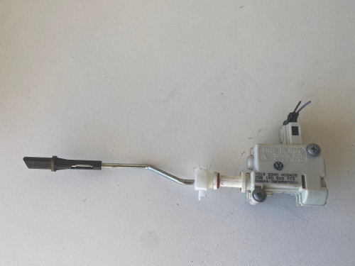 VW EOS USED FUEL FLAP ACTUATOR 1Q0 810 773