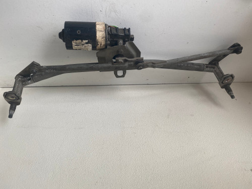 VW GOLF MK4 / BORA USED WINDSCREEN WIPER MOTOR AND LINKAGES EARLY 1J2 955 113 A  1J2 955 435 