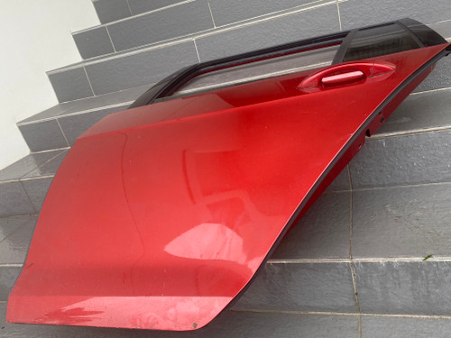 VW GOLF MK7 WAGON USED LHR  DOOR SHELL  IN SUNSET RED A3X PAINT CODE