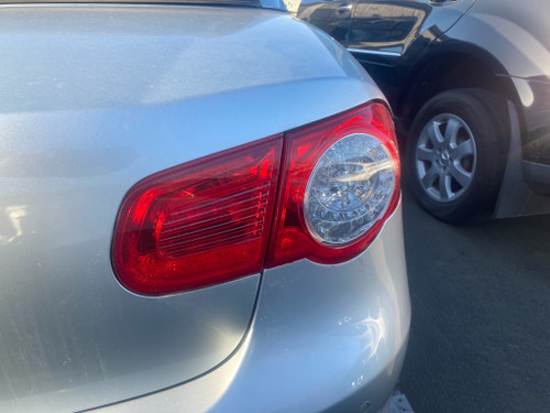 VW EOS 2005-2010 USED RH OUTER TAIL LIGHT 1Q0 945 096 H