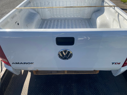 VW AMAROK REAR WHEEL DRIVE USED TAILGATE SHELL IN WHITE B9A