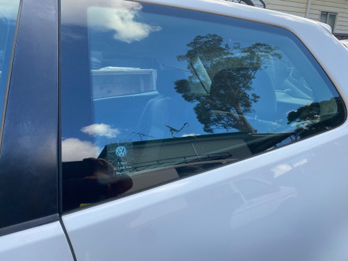 VW POLO 9N 3 DOOR USED LHR QUARTER GLASS