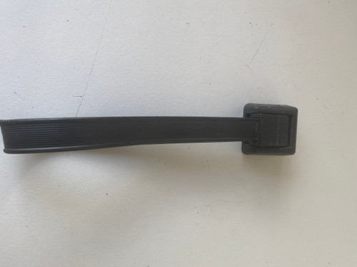 VW TRANSPORTER T5 CADDY USED TAILGATE PULL STRAP 7H0 829 621