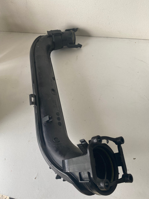 VW GOLF MK7 AUDI A3 8V 1.4 AUDI A1 USED TURBO INTERCOOLER PIPE 04E 145 673 B   E