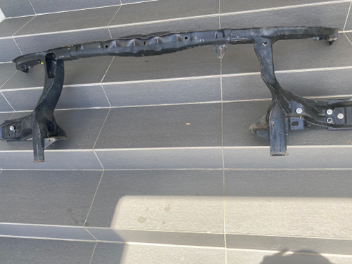 VW TRANSPORTER T5 EARLY 2004-2009 USED LOCK CARRIER RAD SUPPORT 7H0 805 598