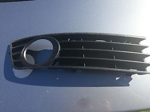 AUDI A4 B6 2001-2004 RH LOWER BAR GRILLE