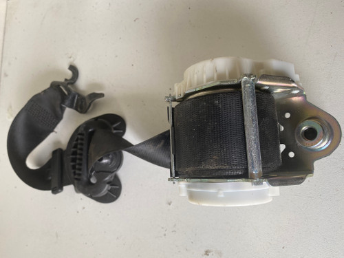 BMW E90 SEDAN USED RHF SETA BELT IN BLACK 33059849 C
