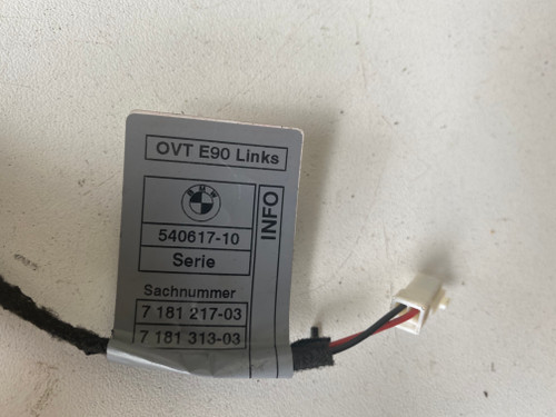 BMW E90 LATE USED LHF OUTER DOOR WITH CARRIER IN SILVER 