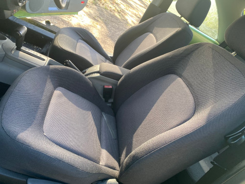 VW BEETLE 2000-2005 USED LH CLOTH SEAT 