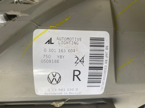 VW BEETLE 1998-2004 USED RH HEADLIGHT 1C2 941 030 D