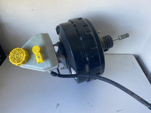 VW AMAROK USED BRAKE BOOSTER 2H2 612 101